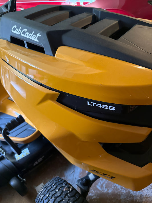 Cub Cadet LT42B